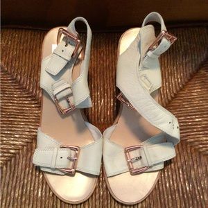 White Sandals with Rose Gold Buckles and Heel